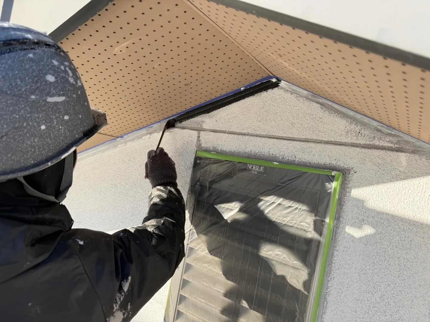 福島市で外壁塗装頑張ってます！